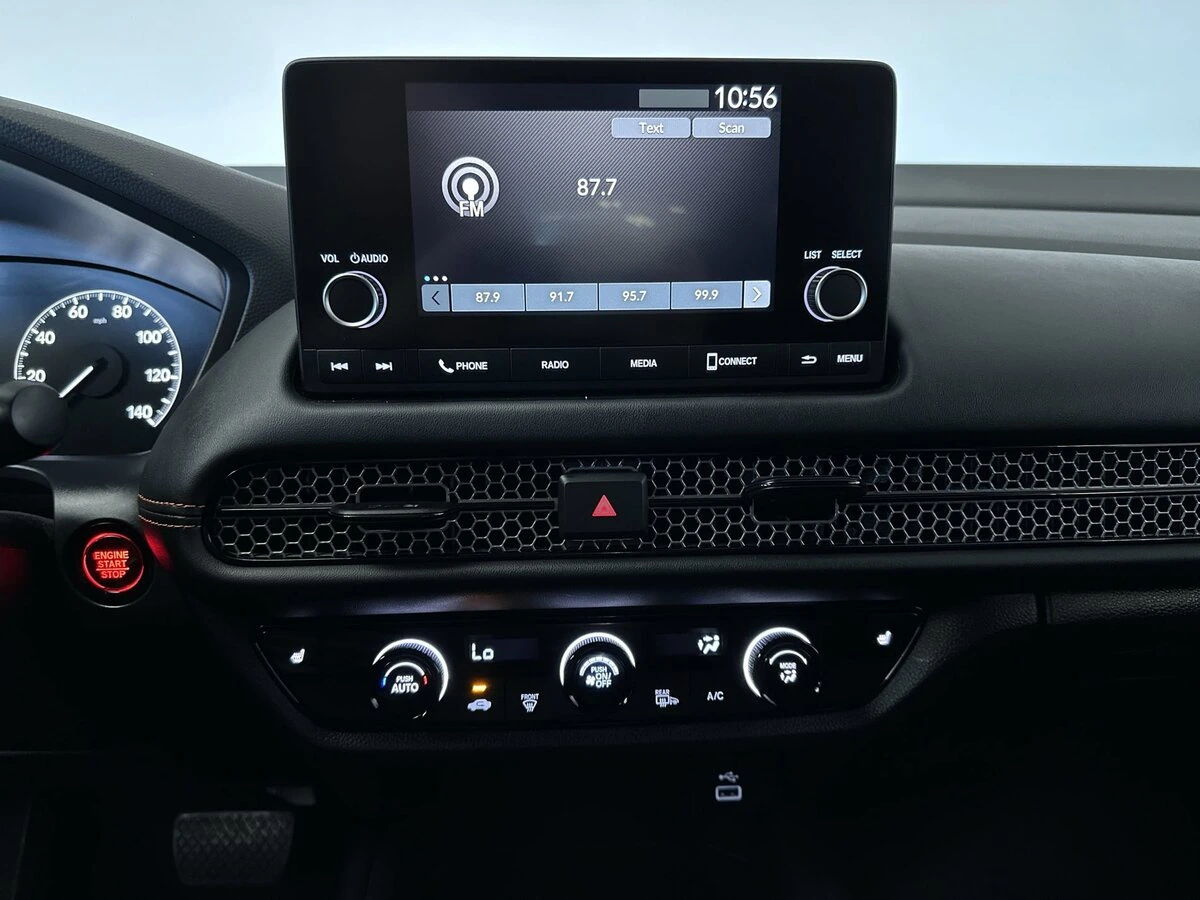 2025 Honda HR-V Sport - Photo 18