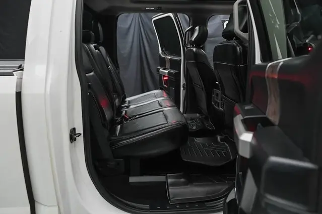 2017 Ford F-250 photo 16