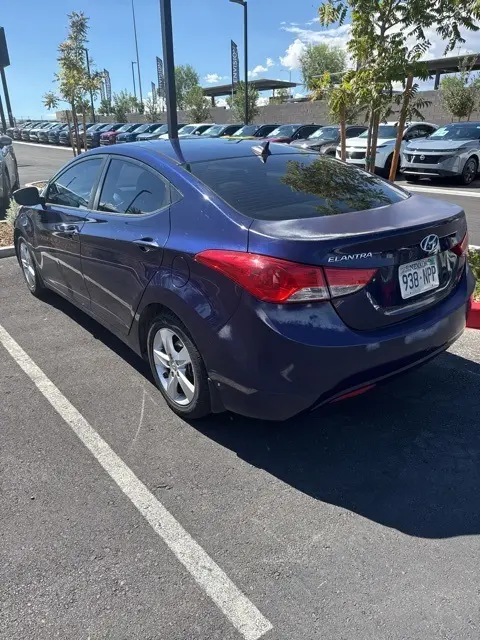 2013 Hyundai Elantra GLS photo 4