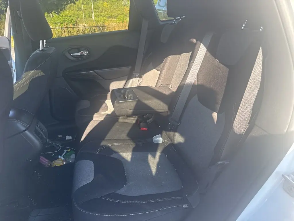 2014 Jeep Cherokee Latitude photo 15