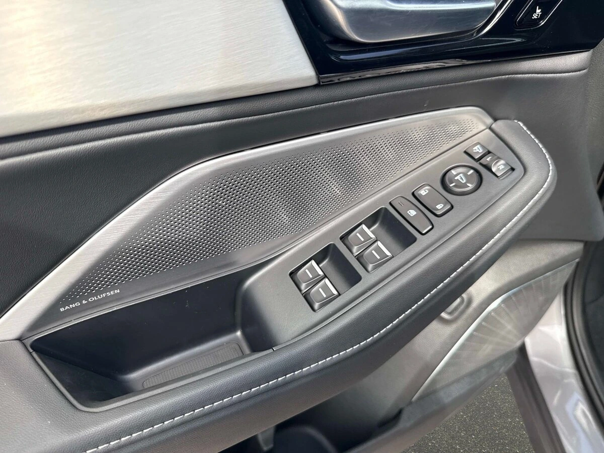 2026 Acura MDX Technology Package - Photo 17