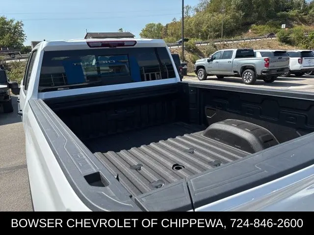 2024 Chevrolet Silverado 3500HD LT photo 4