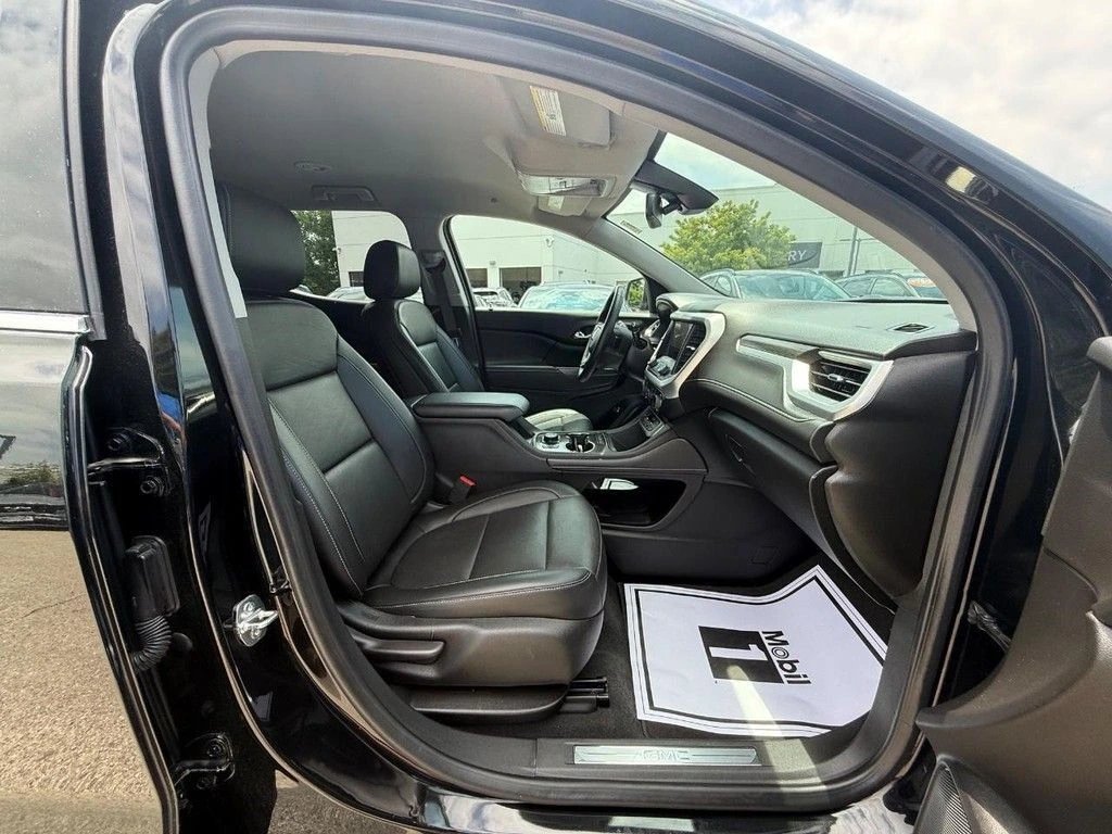 2023 GMC Acadia SLT - Photo 12