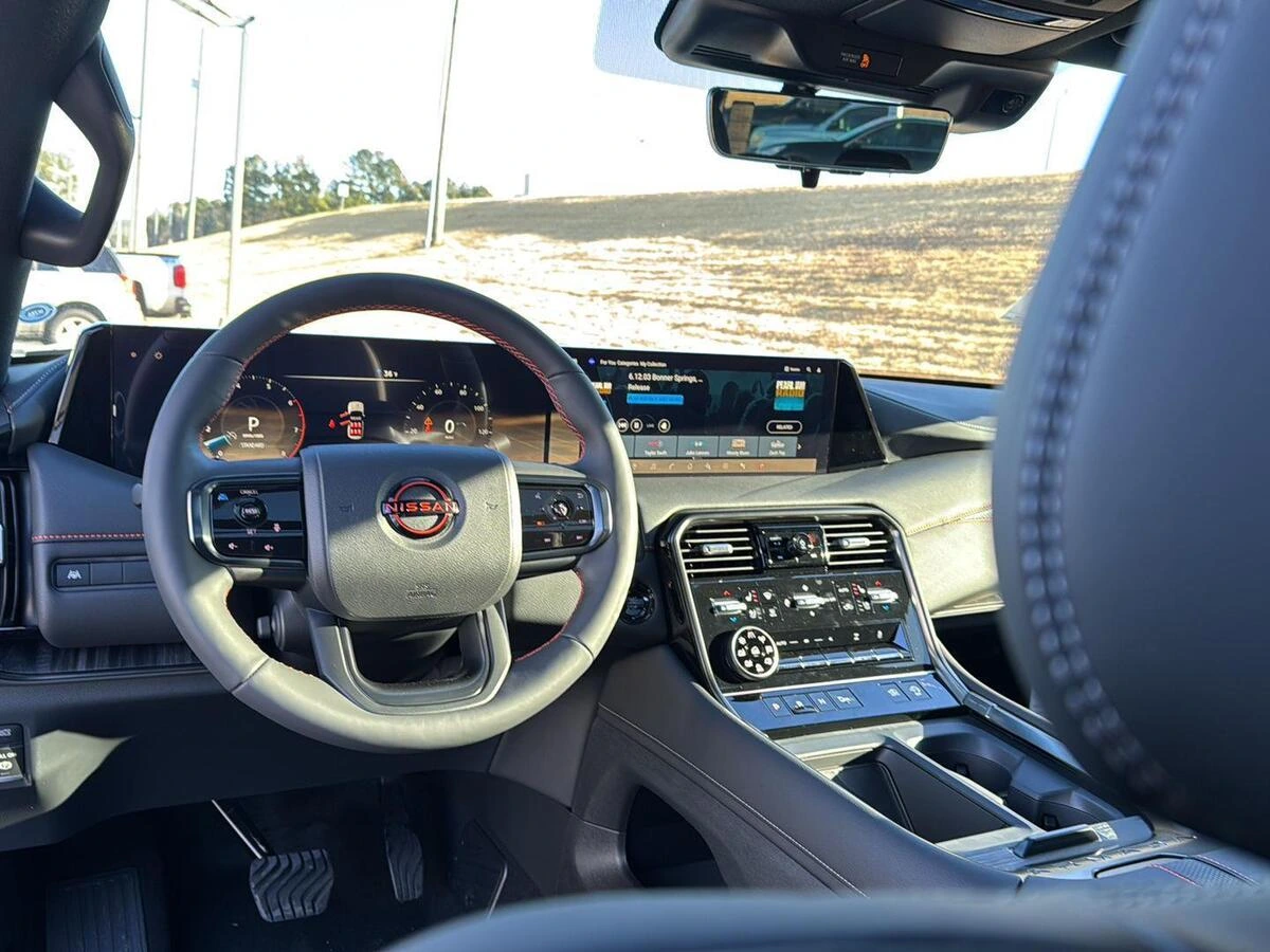 2026 Nissan Armada PRO-4X - Photo 17