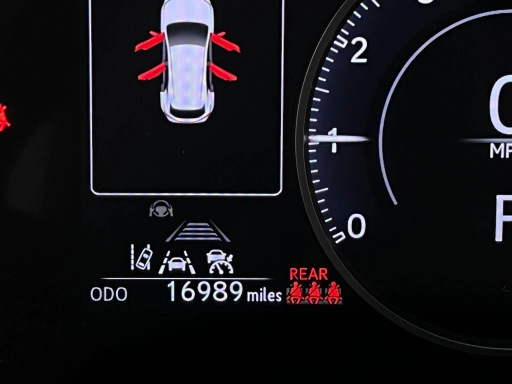 2024 Lexus NX 350 - Photo 17