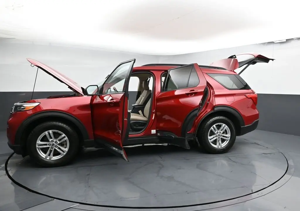 2020 Ford Explorer XLT photo 55