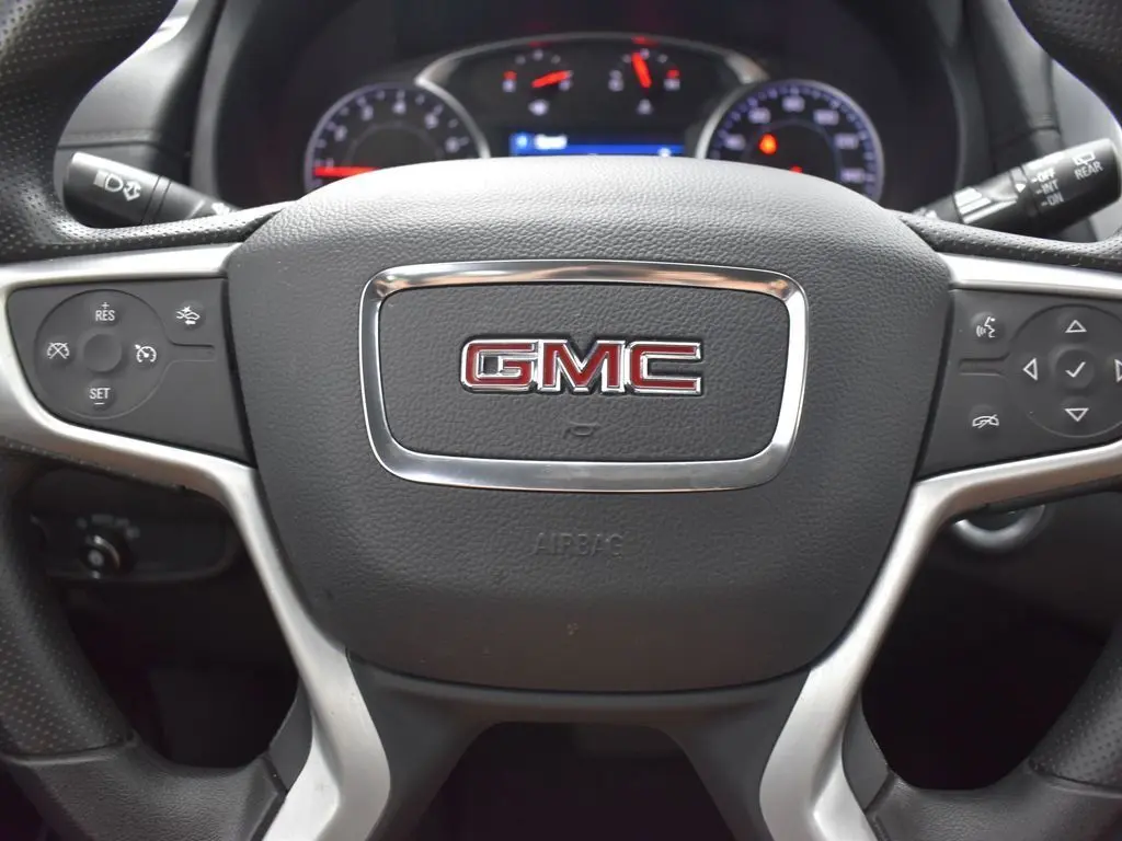 2024 Gmc Terrain SLE photo 9