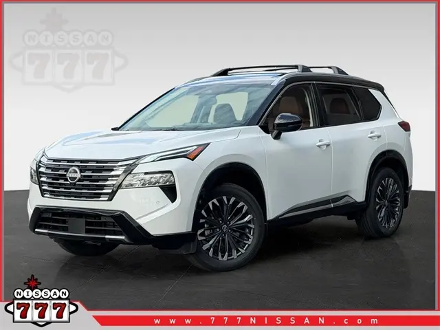 2026 Nissan Rogue Platinum's photo