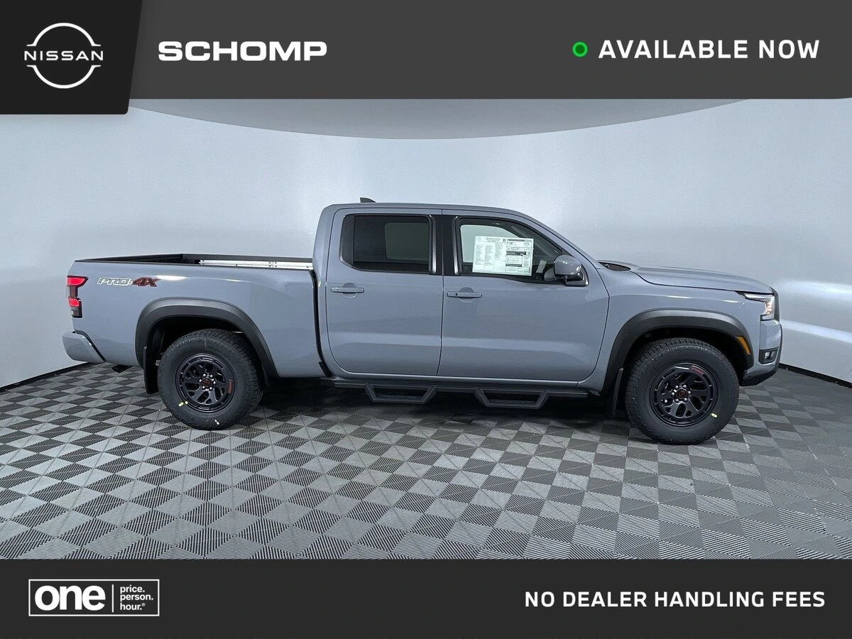 2026 Nissan Frontier PRO-4X's photo