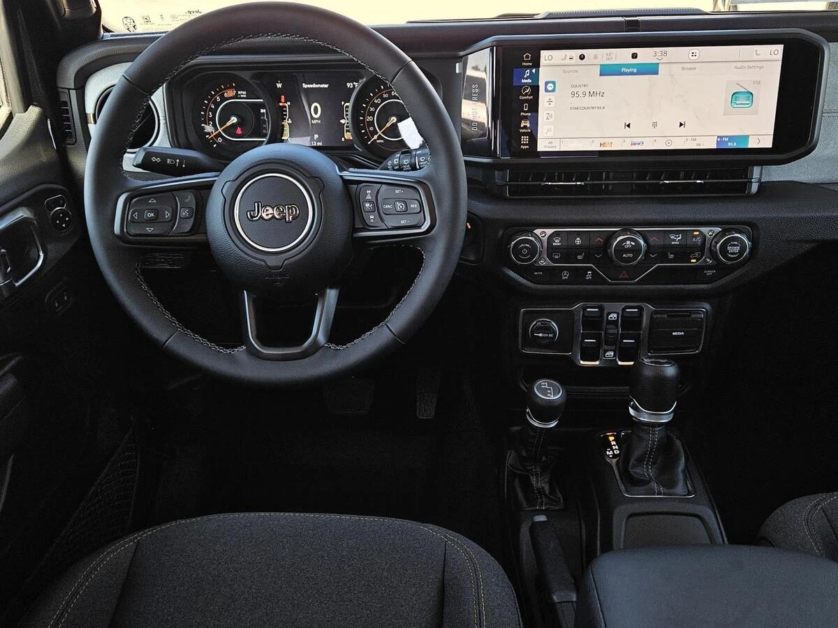 2025 Jeep Wrangler 4-Door Sport S - Photo 17