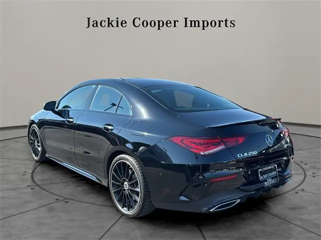 2023 Mercedes Benz CLA 250 4MATIC photo 3