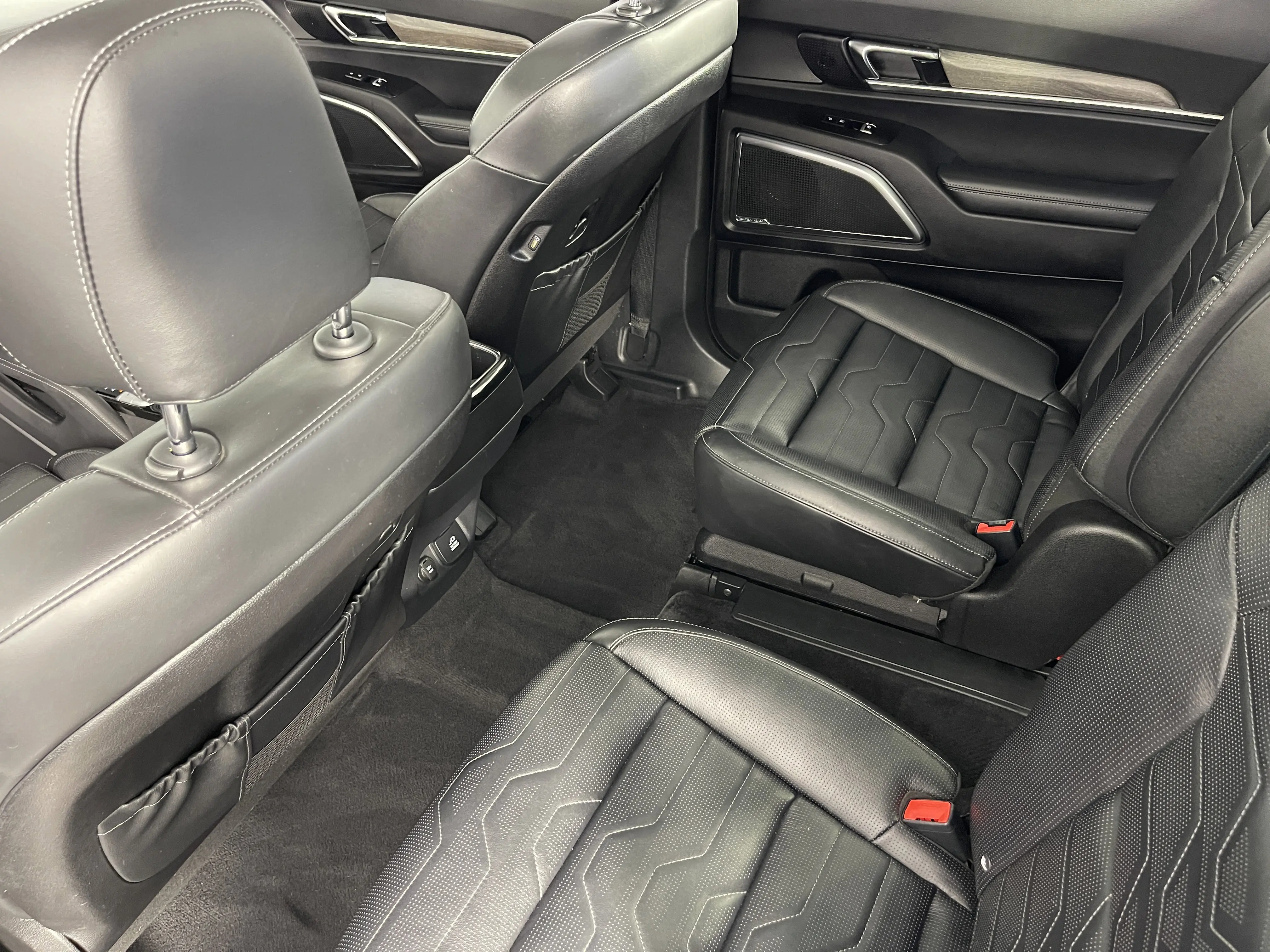 2021 Kia Telluride SX photo 29