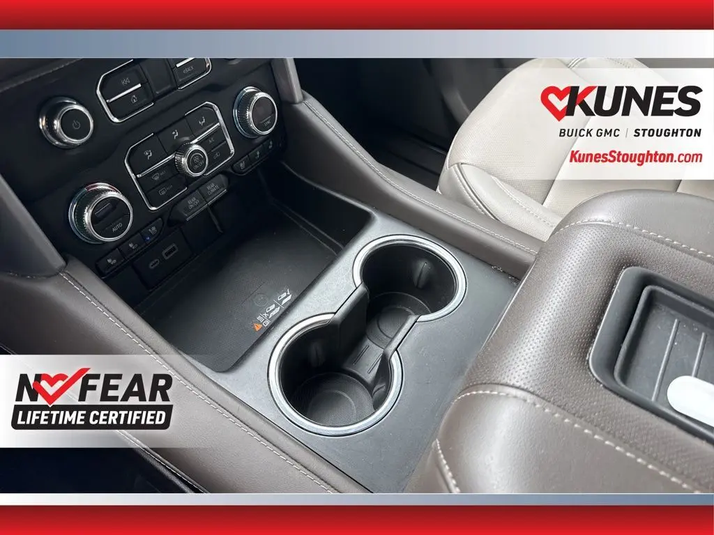 2023 Gmc Yukon XL SLT photo 25