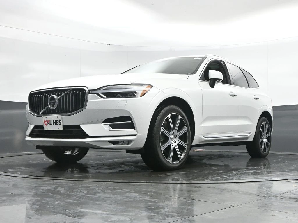 2020 Volvo - image 50