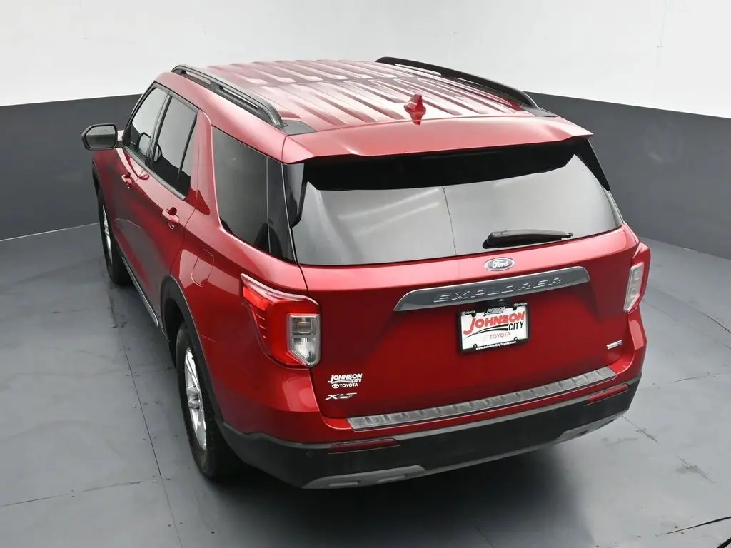 2020 Ford Explorer XLT photo 41