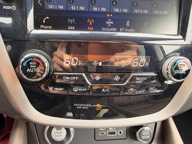 2024 Nissan Murano Platinum photo 26