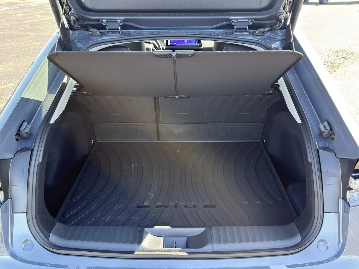 2026 Toyota Prius Plug-in Hybrid XSE Premium - Photo 41