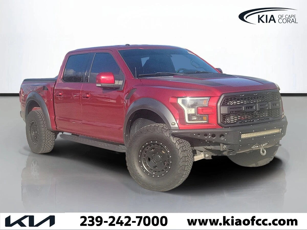 2017 Ford F-150 Raptor 4x4 SuperCrew 5-1/2 Box's photo