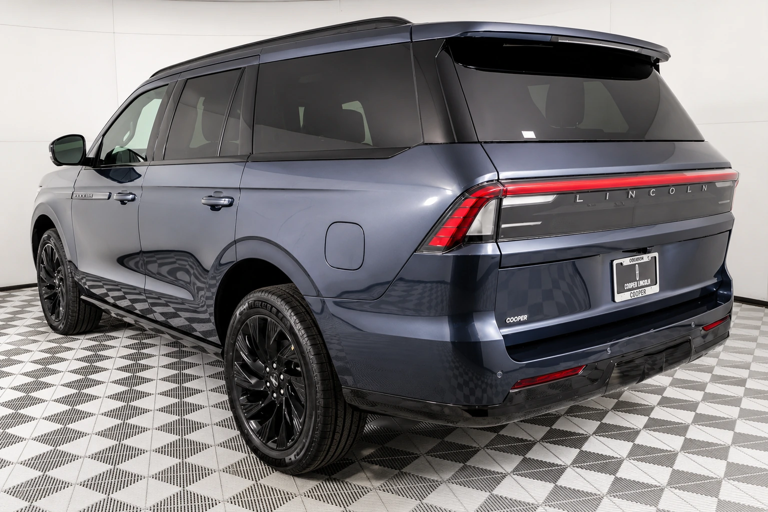 2025 Lincoln Navigator