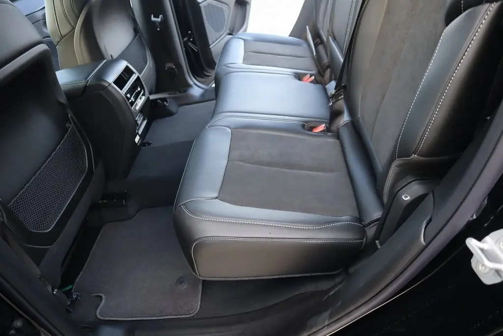 2025 Jeep Grand Cherokee Altitude X photo 12