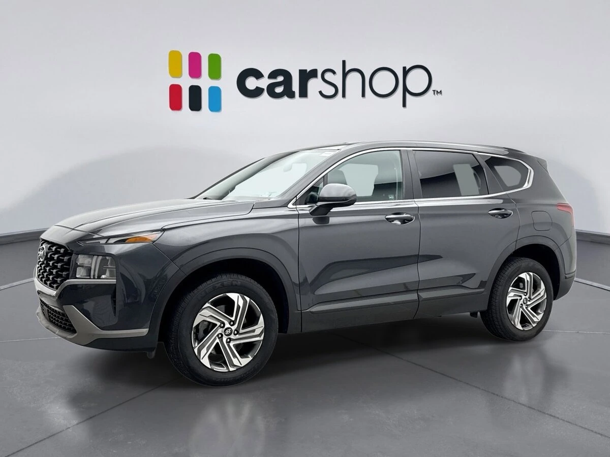 2021 Hyundai Santa Fe SE's photo
