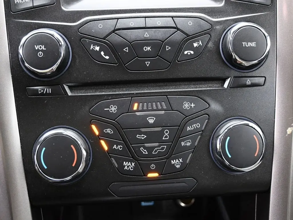 2018 Ford Fusion S Hybrid photo 20