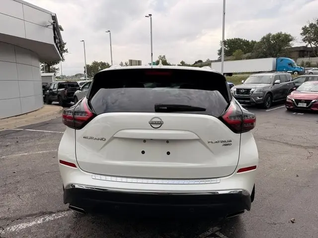 2024 Nissan Murano Platinum photo 6