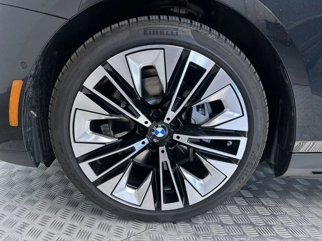 2026 BMW i5 40 - Photo 26