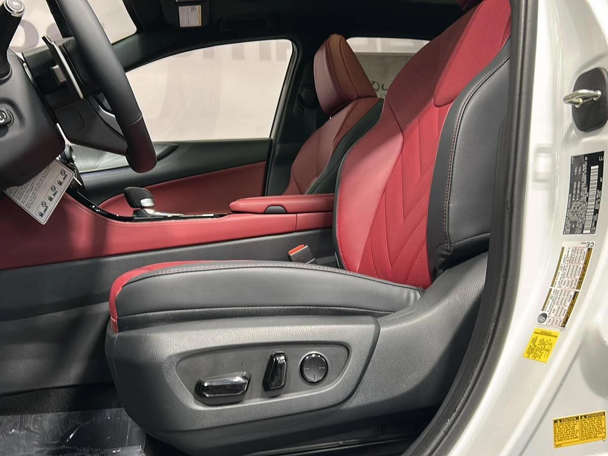 2026 Lexus NX 450h+ Luxury - Photo 7