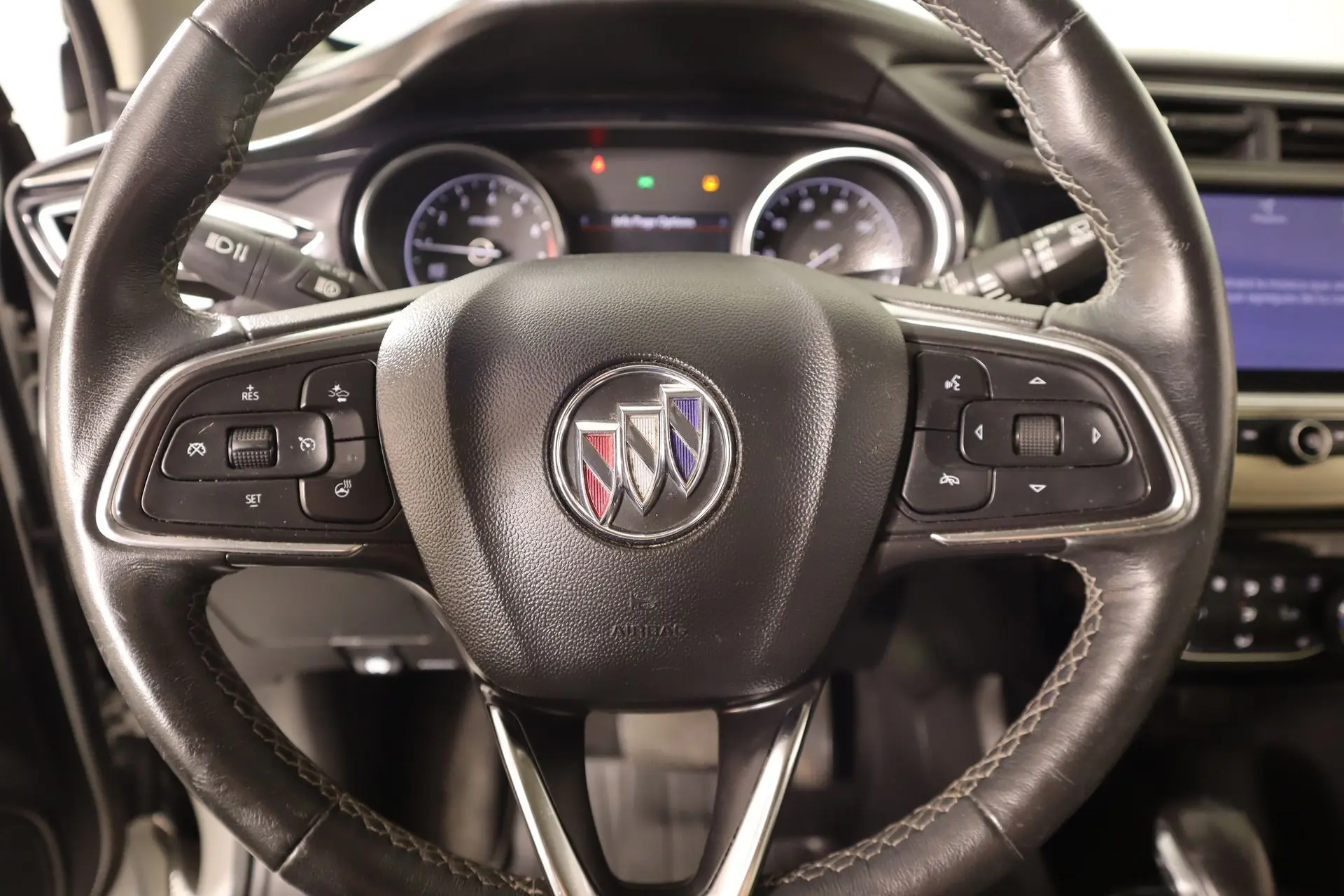 2022 Buick Encore GX Essence photo 3