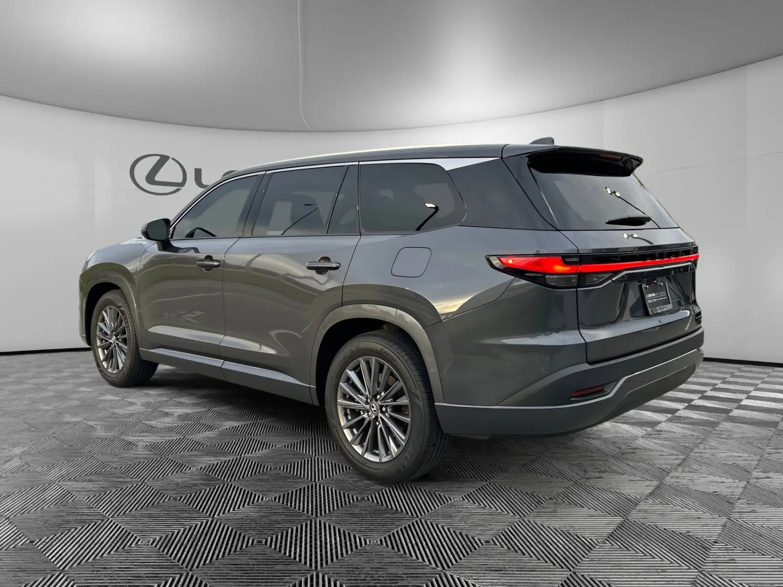 2025 Lexus TX 350 photo 3