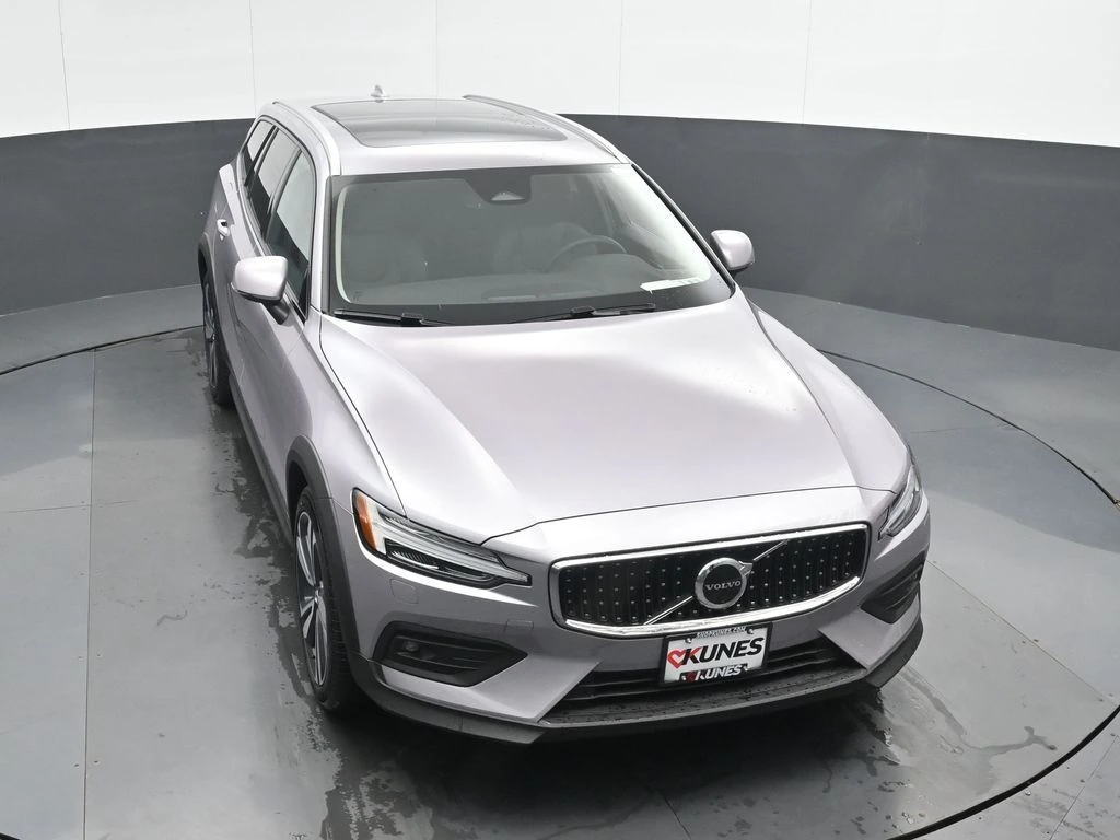 2026 Volvo V60 Cross Country Plus - Photo 33