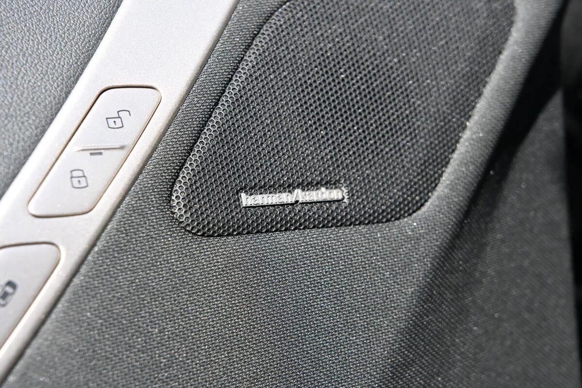 2024 BMW iX Base - Photo 13