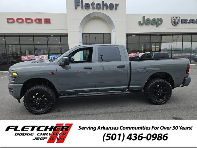 2026 RAM 2500 Pickup Tradesman/Black Express