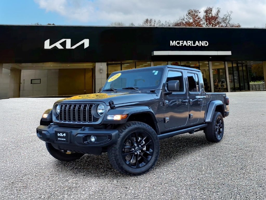 2025 Jeep Gladiator Nighthawk