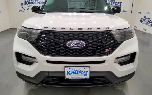 2023 Ford Explorer ST - Photo 10