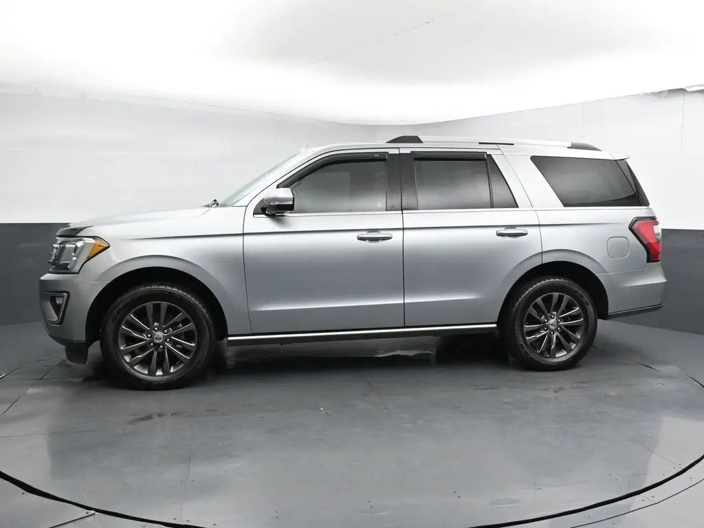 2021 Ford Expedition Limited photo 2