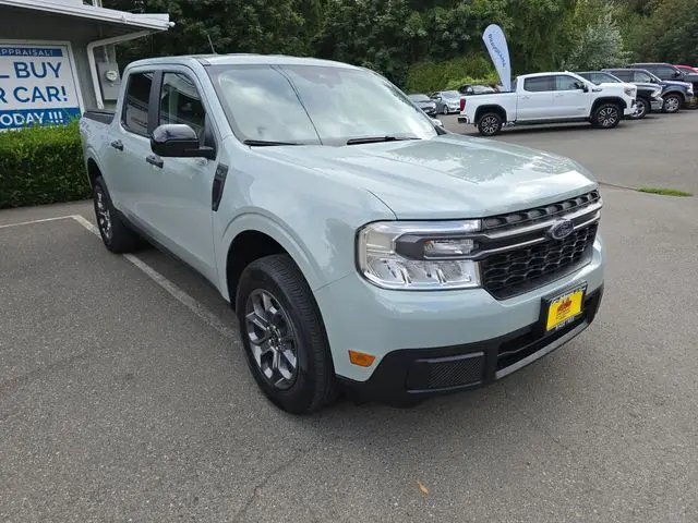 2024 Ford Maverick XLT photo 8