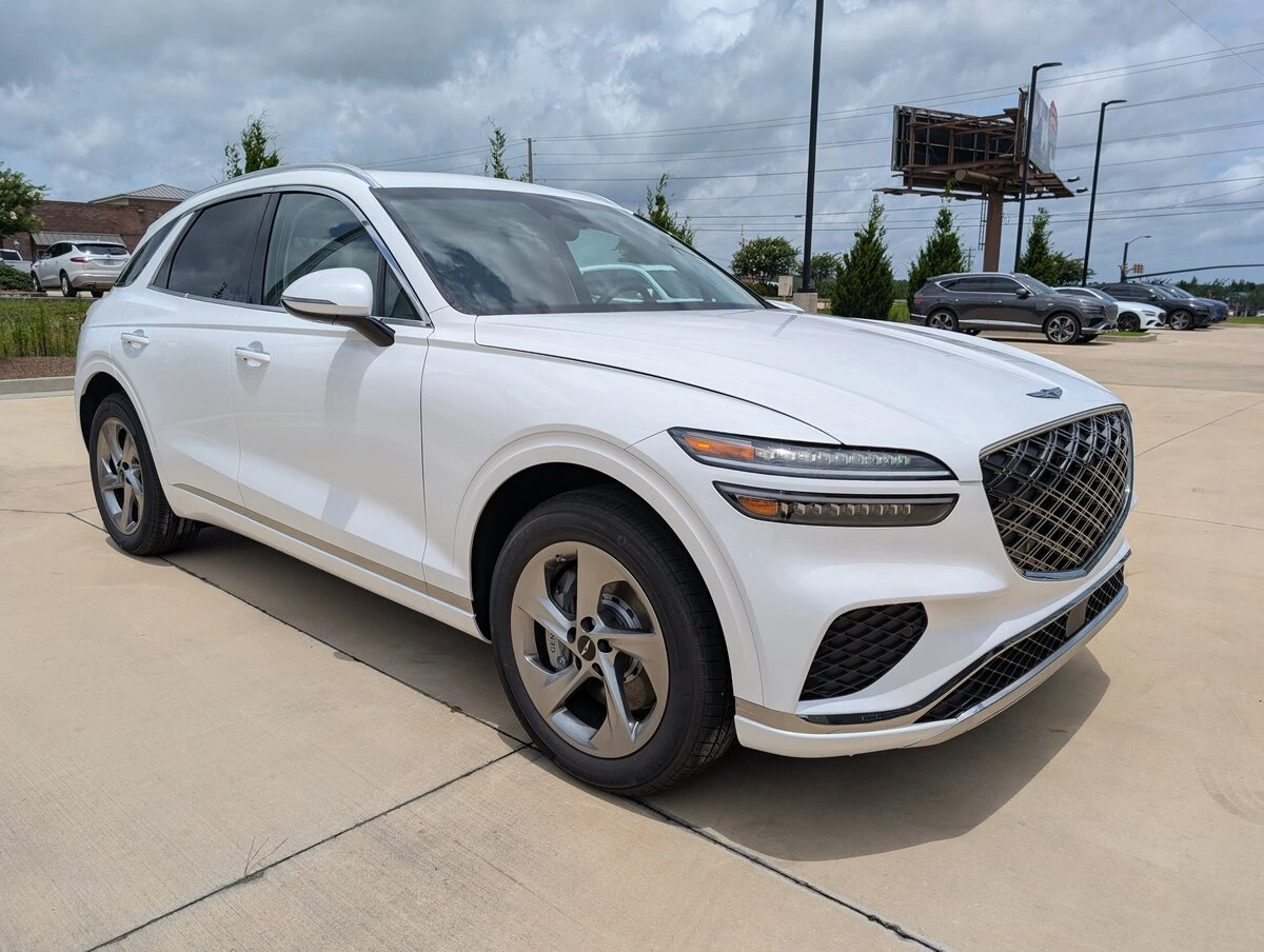 2026 Genesis GV70 2.5T Select AWD's photo