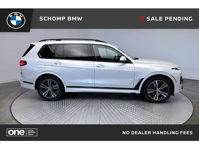 2025 BMW X7