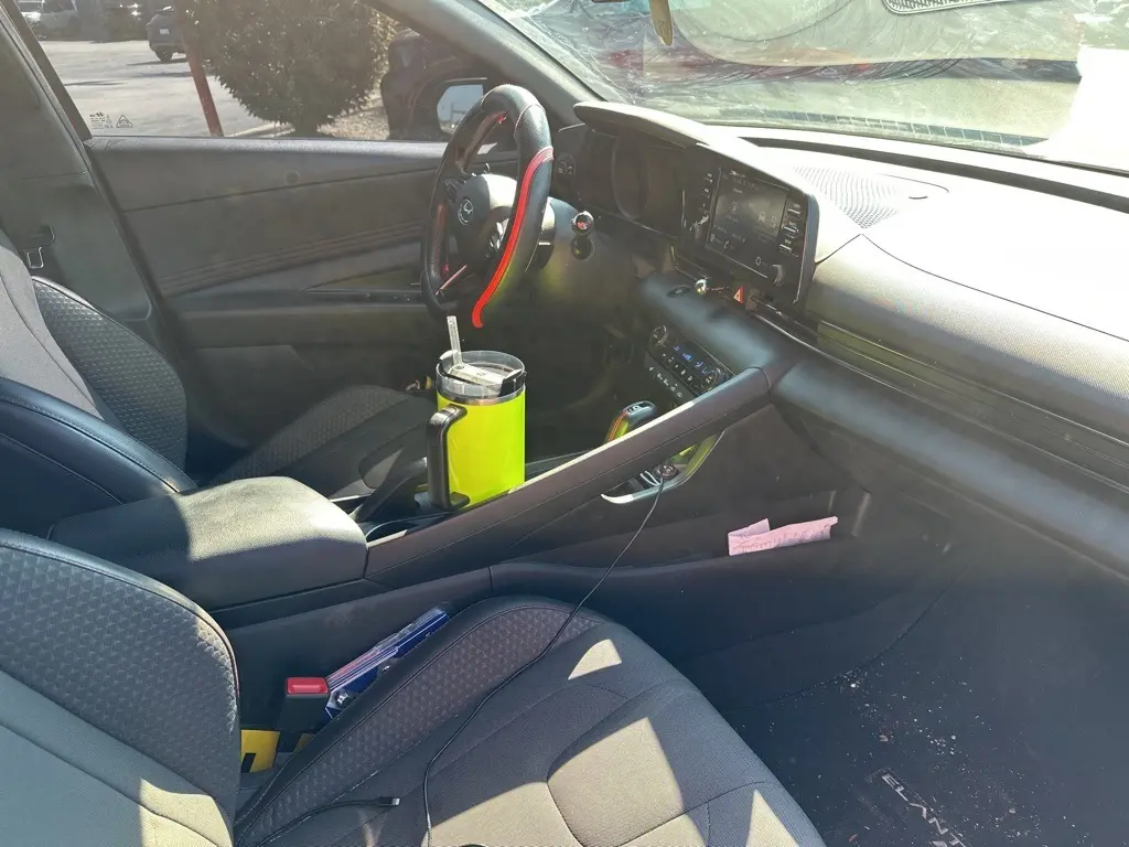 2022 Hyundai Elantra N Line photo 16