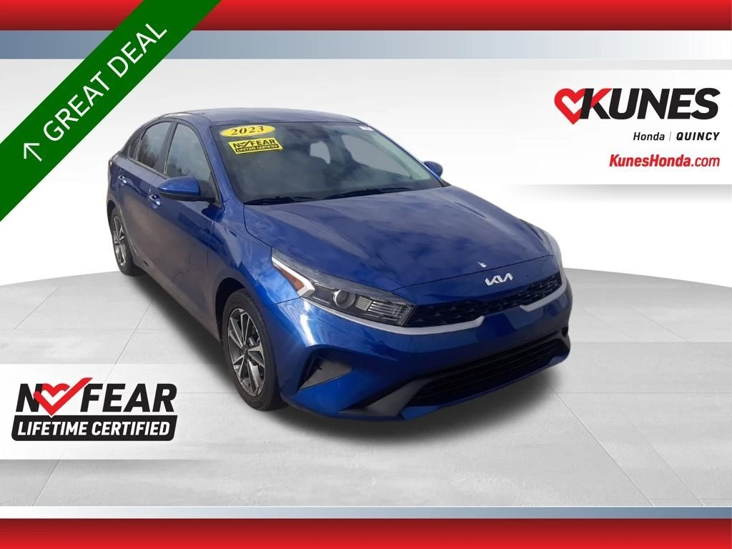 2023 Kia Forte LXS's photo