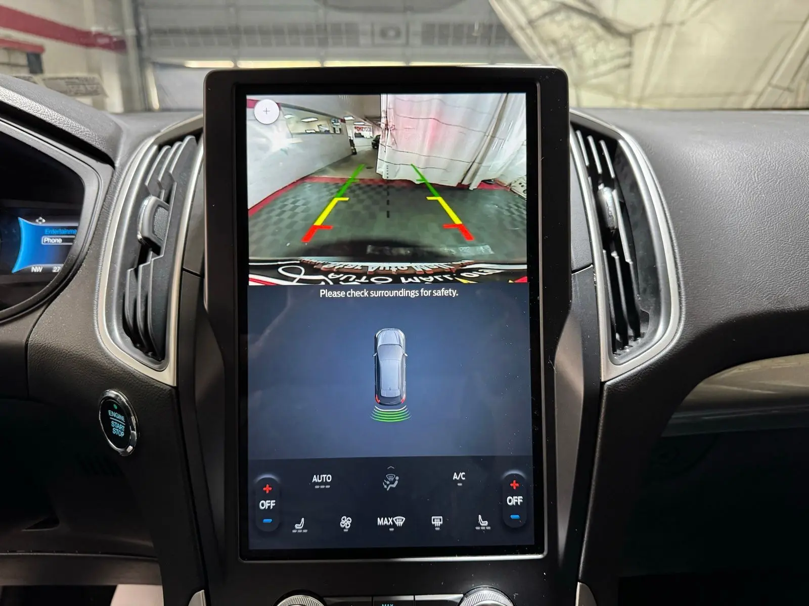 2024 Ford Edge SEL photo 20