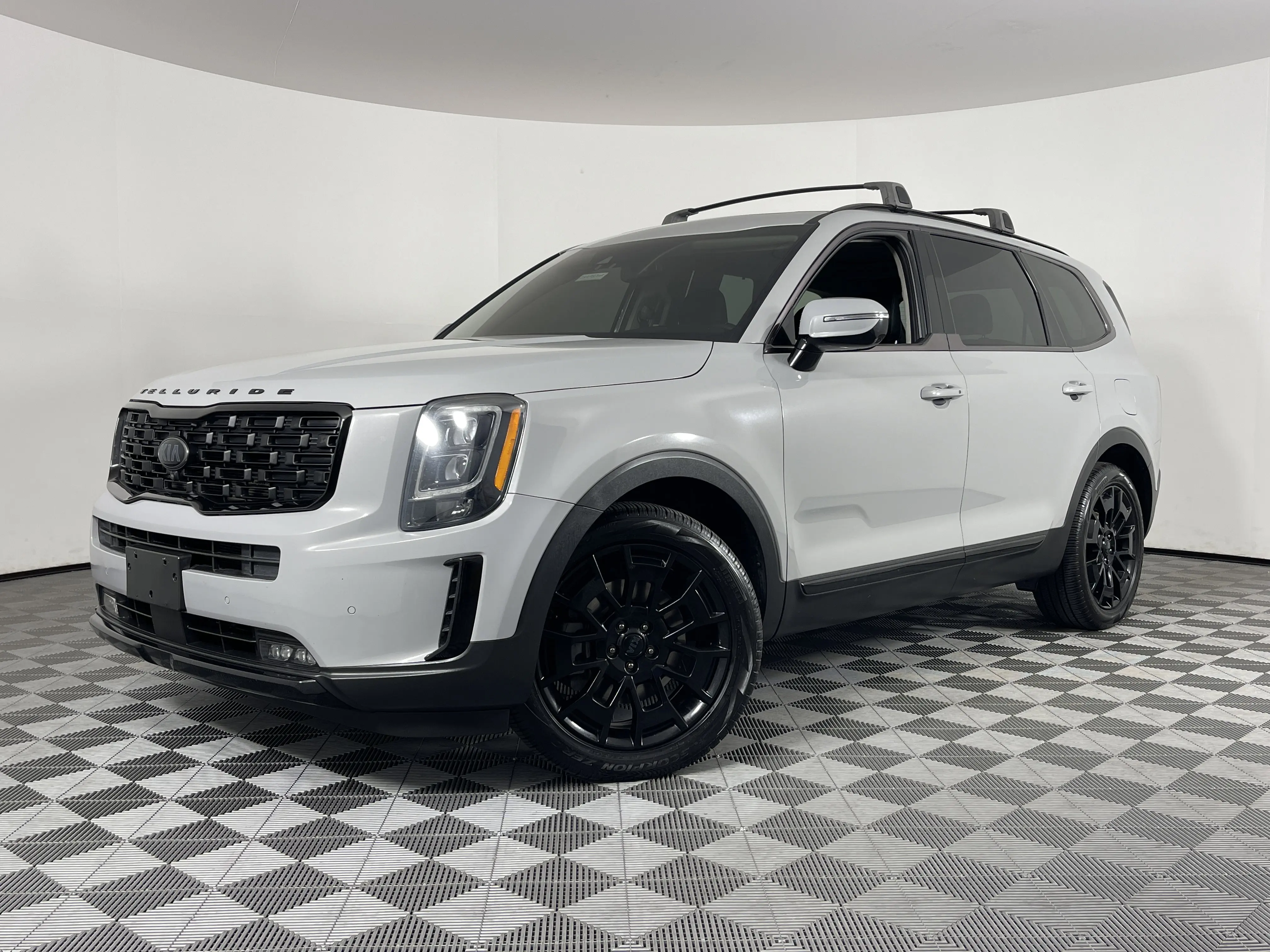 2021 Kia Telluride SX photo 2