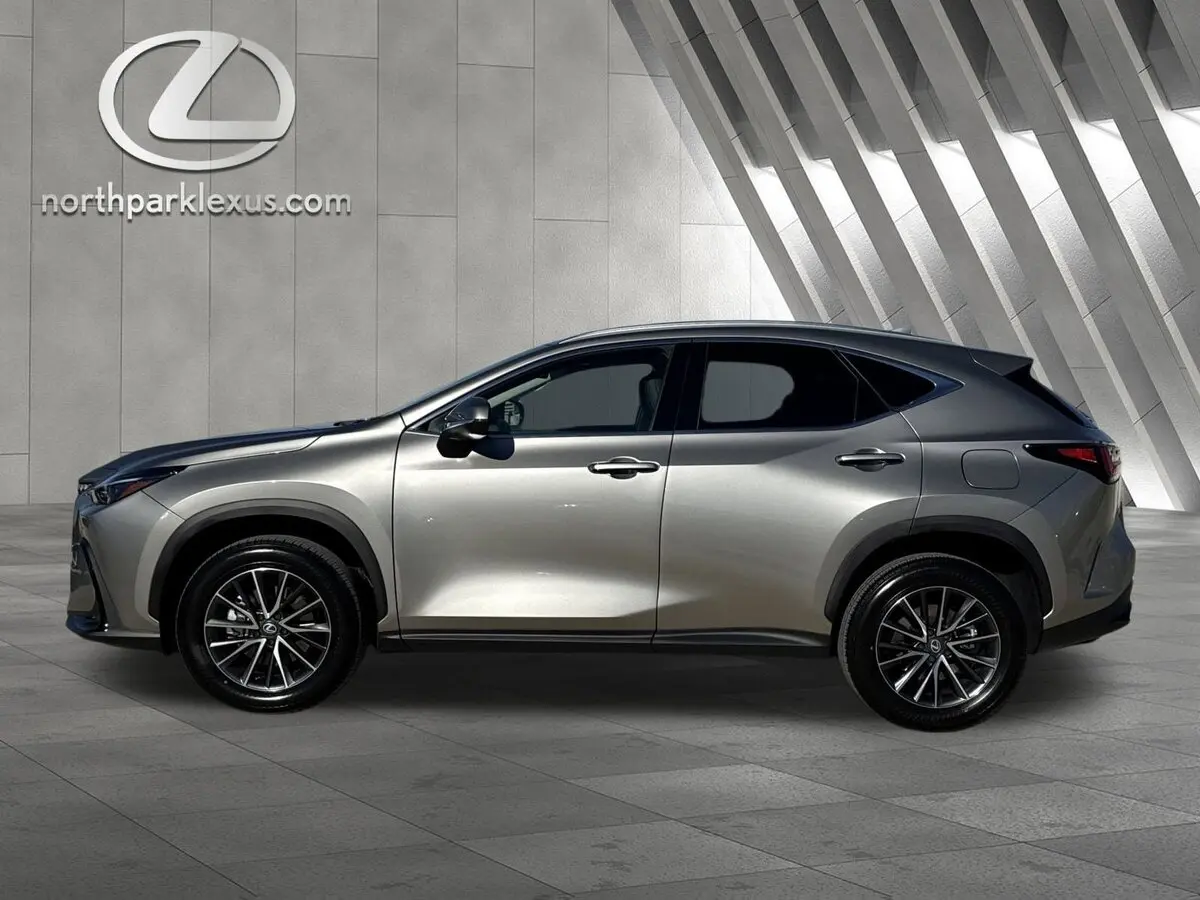 2026 Lexus NX 350's photo