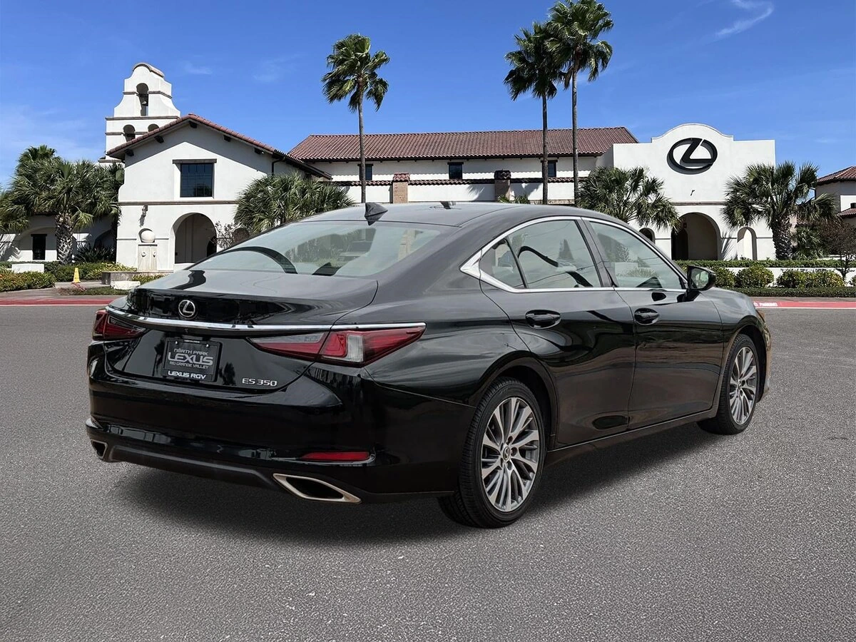 2019 Lexus® ES at North Park Lexus Rio Grande Valley