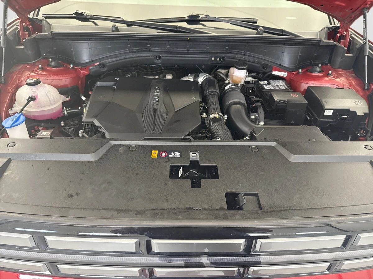 2025 Hyundai Santa Fe SEL - Photo 24