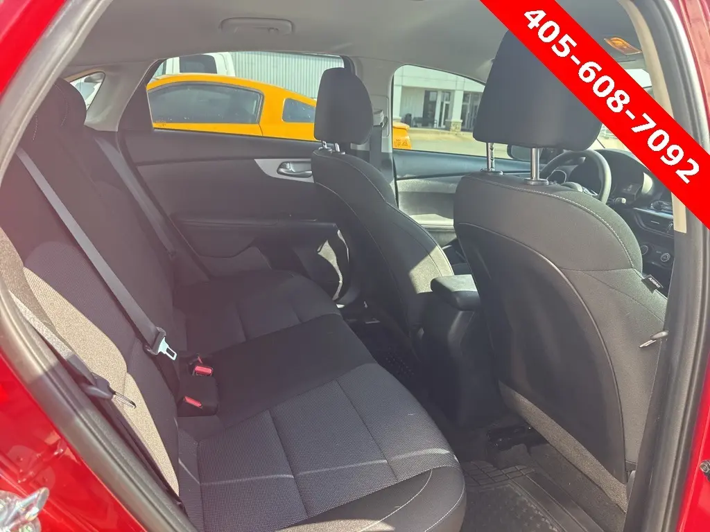 2022 Kia Forte LXS photo 10