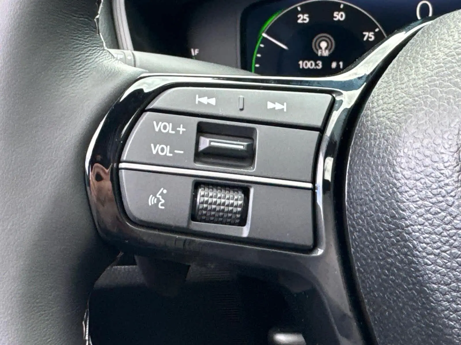 2025 Honda Civic Hybrid Sport Touring photo 22