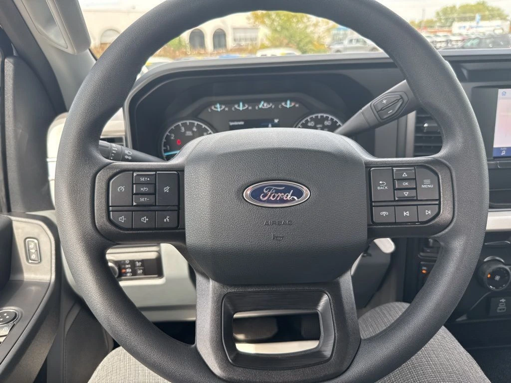 2026 Ford F-350 Super Duty XL - Photo 23